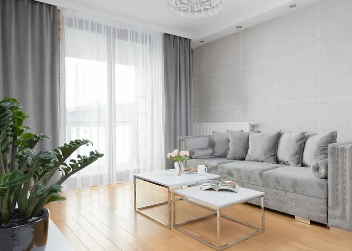 Warsaw Silver Residence By Renters Prestige
