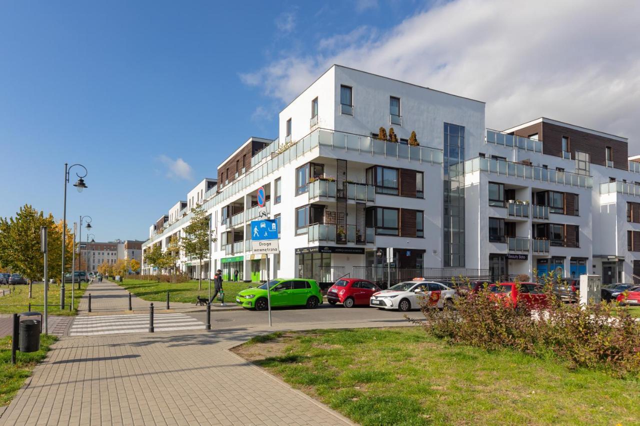 Silver By Renters Prestige *